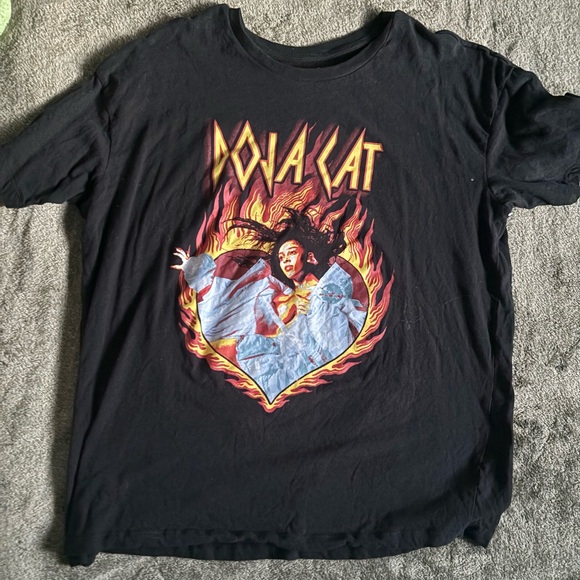 Black Doja cat graphic tee - Picture 1 of 3